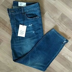 NWT Cosmic Blue Love Women's Capri